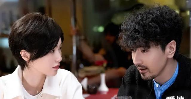 王骁《低智商犯罪》收视破2，杨洋《雨霖铃》张嘉益《主角》同步开播：现场图